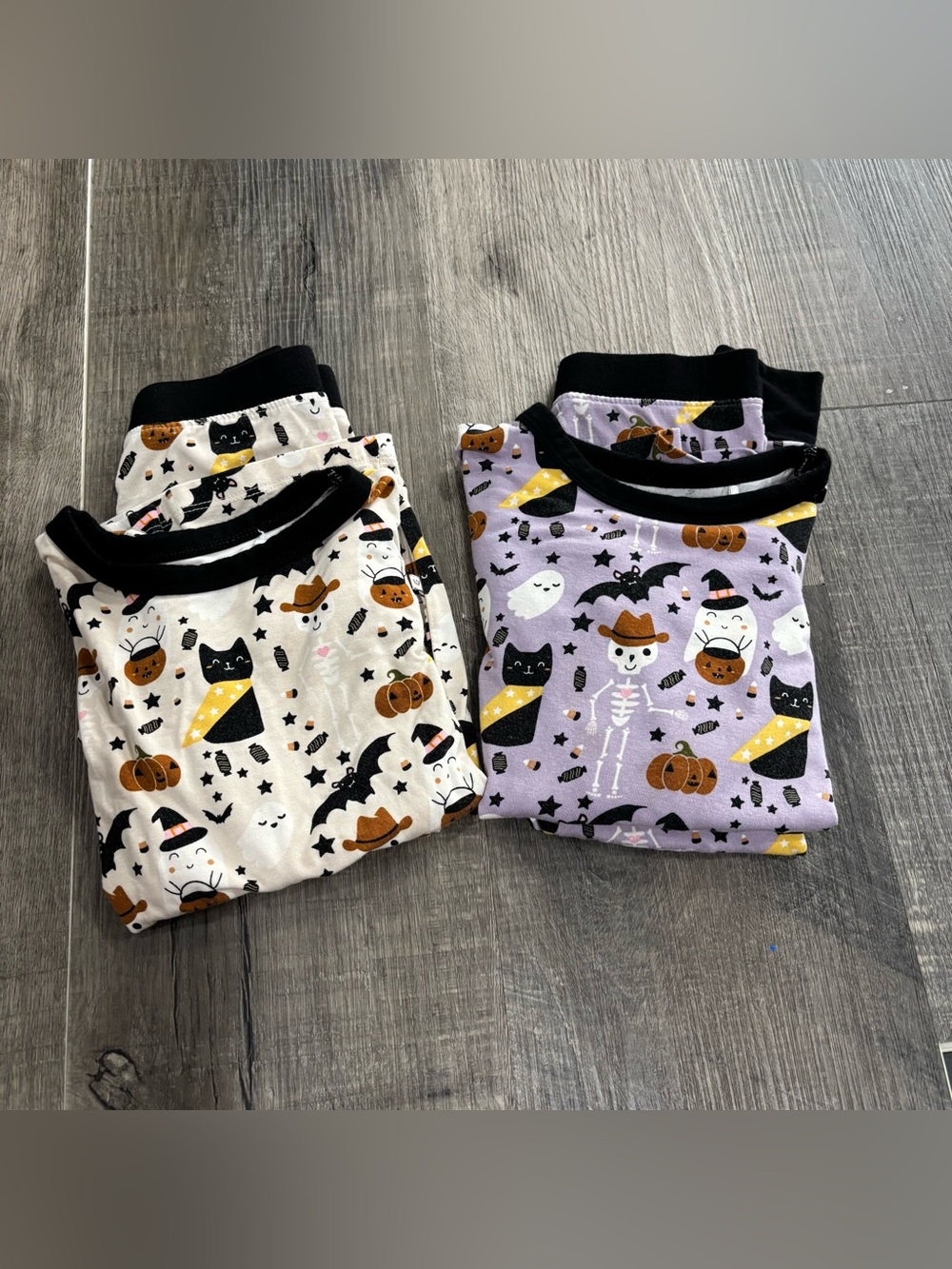LOT OF 2 Emerson and Friends Bamboo
Pajamas Spooky Cute Halloween 2T
Bundle, GUC